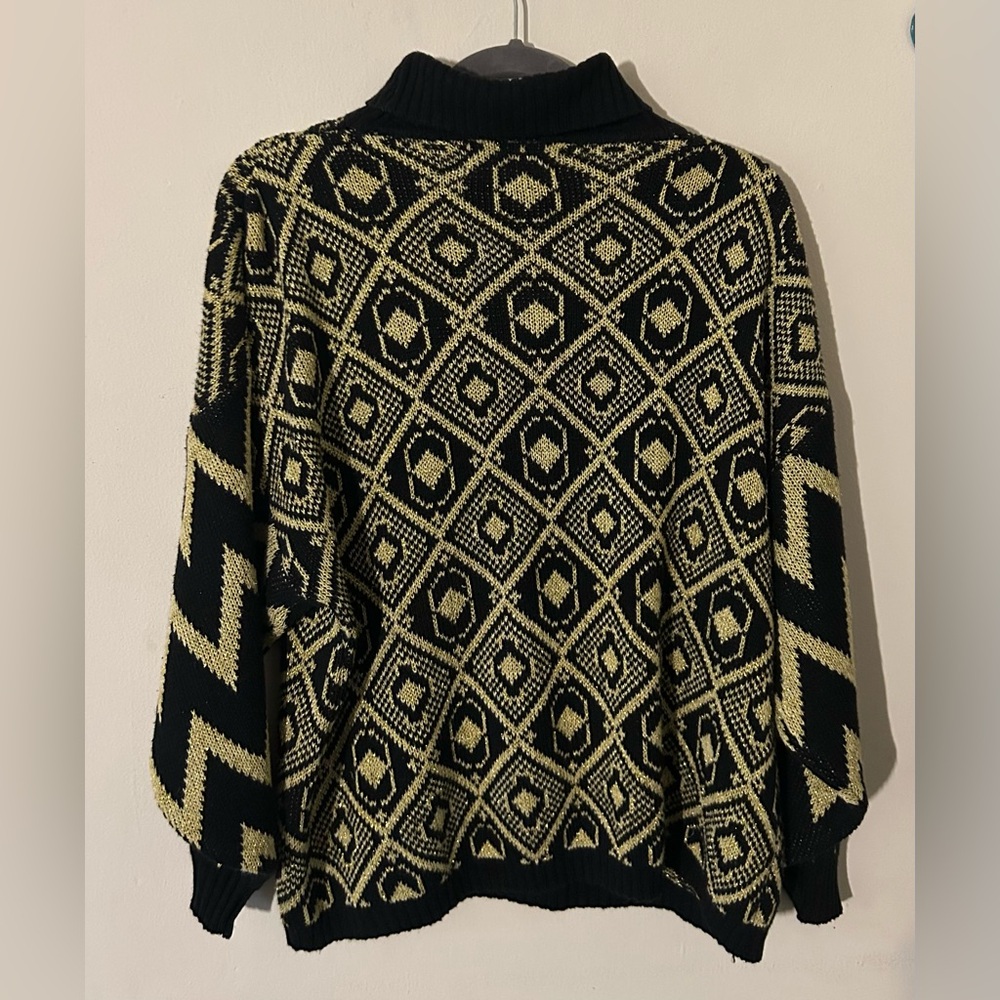 Vintage Chateau Black and Gold Geometric Turtleneck Sweater